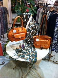 2012AW1-6