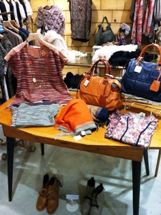 2012AW1-5